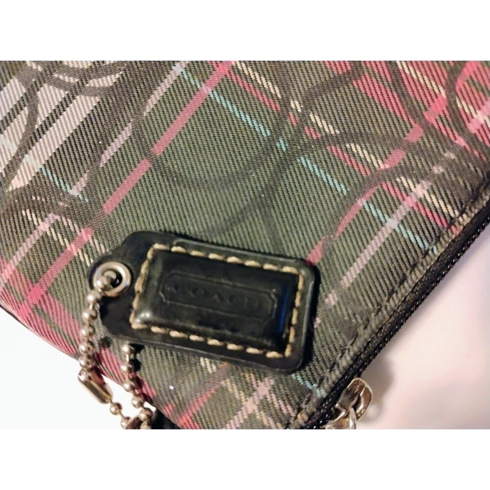 Coach Poppy Tartan Plaid Signature C Dome Makeup Cosmetic Bag Pouch 6 Inch